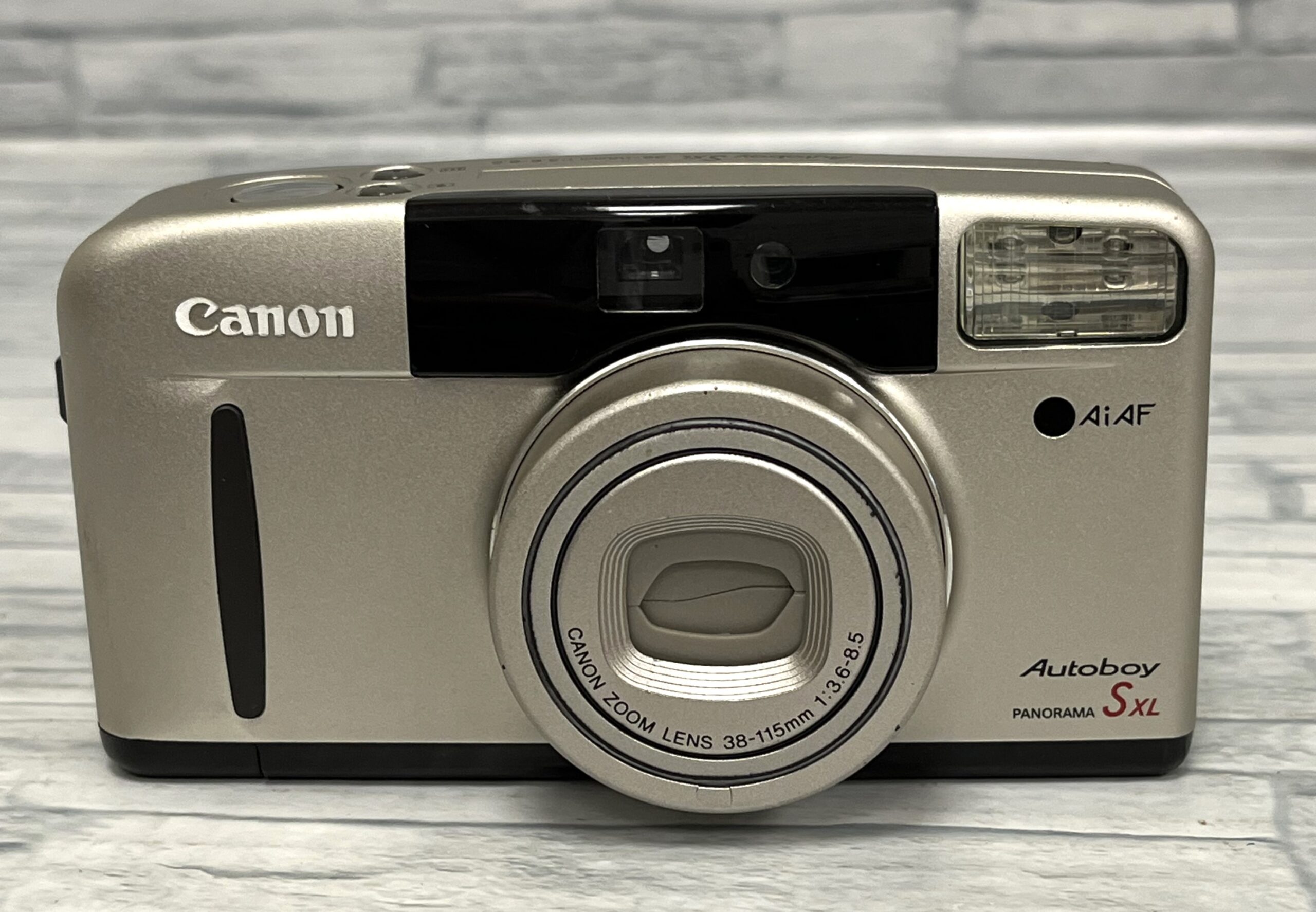 Canonのコンパクトカメラをお買取り致しました✨